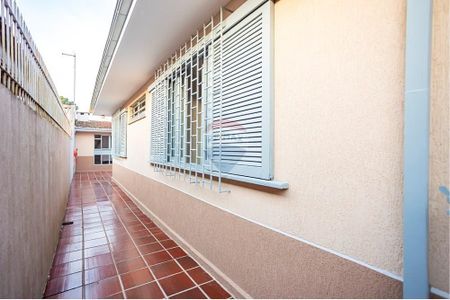 43_photo/94dce5bedb.8c2ca795ebaebe51-ATLAS-881678a9-5289-4023-8407-5ae4dbf9e5fa.jpg de casa à venda com 4 quartos, 457m² em Jardim Social, Curitiba