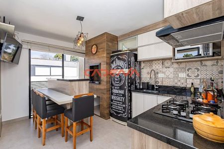 3_photo/94dce5beeb.3949eb60e8e65e7a-ATLAS-60970dfd-2016-454e-bbf7-fa1e807e322b.jpg de casa à venda com 3 quartos, 163m² em Jardim Social, Curitiba