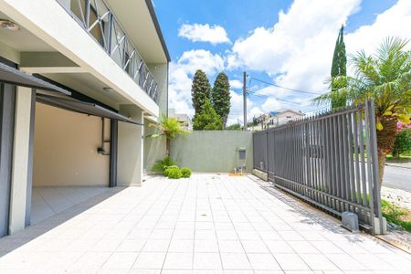 2_photo/94dce5bf41.1c5ee5b12bdcf8f7-ATLAS-2f042a68-5822-40cc-9c7a-e1d6548b1c84.jpg de casa à venda com 3 quartos, 347m² em Bacacheri, Curitiba