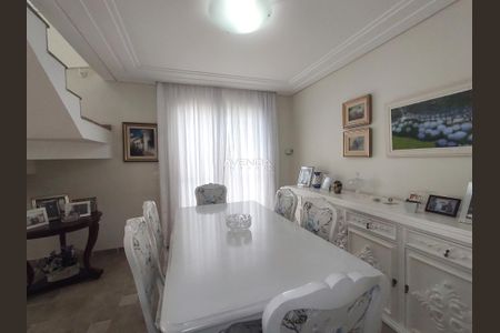 5_photo/94dce5bf81.7a69ff73eb43ff8d-ATLAS-51e9019a-8e7c-4816-be1f-068d63c778ec.jpg de casa à venda com 3 quartos, 185m² em Bacacheri, Curitiba