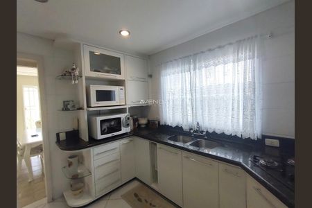 13_photo/94dce5bf81.7a69ff73eb43ff8d-ATLAS-dec8c5b5-ccd9-4b6c-821a-ea47986de939.jpg de casa à venda com 3 quartos, 185m² em Bacacheri, Curitiba