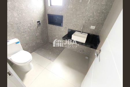 10_photo/94dce5bf83.8f3f2a47dd94676f-ATLAS-5c41c0e4-44df-4d01-8371-7f7b7252c8b5.jpg de casa à venda com 0 quarto, 182m² em Bacacheri, Curitiba