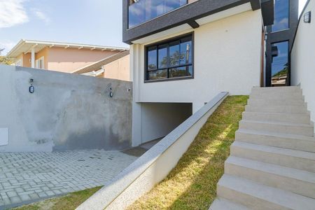 1_photo/94dce5bf85.8f3f2a47dd94676f-ATLAS-77a476bb-9519-41b5-849f-0f158c65db9a.jpg de casa à venda com 3 quartos, 181m² em Bacacheri, Curitiba