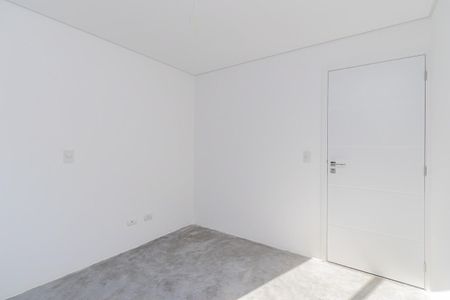 12_photo/94dce5bf85.8f3f2a47dd94676f-ATLAS-d77401fe-3bfb-48ac-a983-a33f63ad188c.jpg de casa à venda com 3 quartos, 181m² em Bacacheri, Curitiba