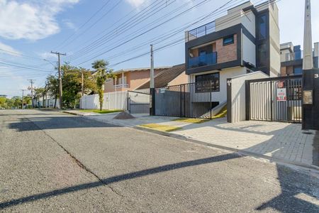 8_photo/94dce5bf85.8f3f2a47dd94676f-ATLAS-e6428a21-3f58-447d-8d23-8e24b94c863a.jpg de casa à venda com 3 quartos, 181m² em Bacacheri, Curitiba