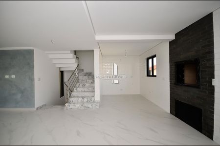 11_photo/94dce5bf85.9cf54607599555df-ATLAS-82d7e5b2-c1b2-4ffe-9c9f-4e0bd2a5785a.jpg de casa à venda com 3 quartos, 181m² em Bacacheri, Curitiba