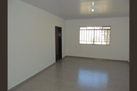 2_photo/94dce5bfc1.998e17c0ad9a15de-ATLAS-1b6aecec-cb83-49cb-a2fe-1c8f421b0d43.jpg de casa à venda com NaN quartos, 148m² em Bacacheri, Curitiba