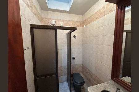 8_photo/94dce5c03d.cba3da746242e602-ATLAS-091e2250-7d57-4e2a-884f-d80e493d4b8f.jpg de casa à venda com 4 quartos, 150m² em Bacacheri, Curitiba