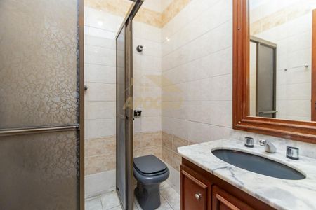 4_photo/94dce5c047.e98ed2530eefd725-ATLAS-12822780-84d5-44f8-b439-3b3f1abb4e3a.jpg de casa à venda com 4 quartos, 153m² em Bacacheri, Curitiba