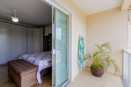 4_photo/94dce5c071.09e8f0e701892df6-ATLAS-c60f5827-1e4e-4ac2-af50-7978af2bf7c5.jpg de casa à venda com 3 quartos, 267m² em Bacacheri, Curitiba