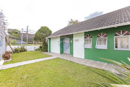 5_photo/94dce5c09b.8e927f3430f5a69c-ATLAS-19cb9375-b464-43a7-99bb-4f4dd8852ee4.jpg de casa à venda com 3 quartos, 230m² em Bacacheri, Curitiba