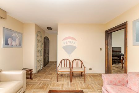 6_photo/94dce5c09b.8e927f3430f5a69c-ATLAS-1cb55176-7f8e-4e63-be69-229b70775eaa.jpg de casa à venda com 3 quartos, 230m² em Bacacheri, Curitiba