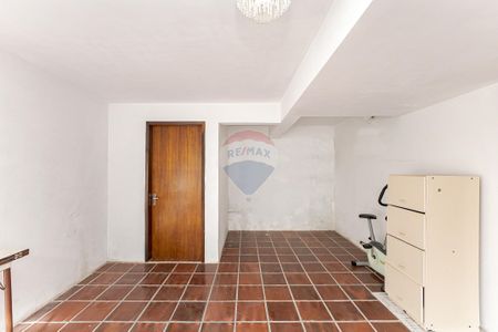 9_photo/94dce5c09b.8e927f3430f5a69c-ATLAS-37c1ce45-8c6d-46cf-bbfe-c339303d7e3c.jpg de casa à venda com 3 quartos, 230m² em Bacacheri, Curitiba