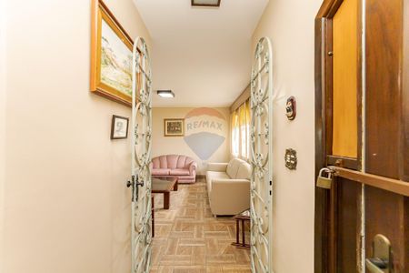 8_photo/94dce5c09b.8e927f3430f5a69c-ATLAS-c3fdd6bd-330c-4378-9add-e6ad3de0b6cc.jpg de casa à venda com 3 quartos, 230m² em Bacacheri, Curitiba