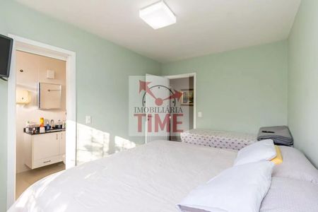 17_photo/94dce5c0cb.f1ebba836060b494-ATLAS-e21cd488-1fd4-408c-b6a0-eb236e9e1630.jpg de casa à venda com 4 quartos, 212m² em Bacacheri, Curitiba