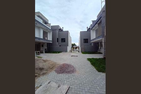 10_photo/94dce5c0d7.d7ff1048839b4df4-ATLAS-3dd06fe5-7709-40bd-af87-cdfb9119872d.jpg de casa à venda com 3 quartos, 186m² em Bacacheri, Curitiba