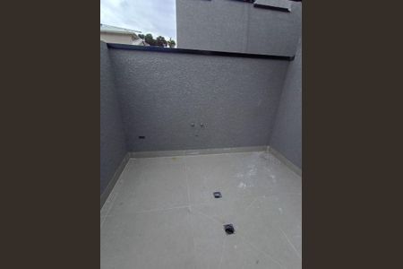 19_photo/94dce5c0d7.d7ff1048839b4df4-ATLAS-6ad12ded-b6be-4ae2-876a-a4d293e6728d.jpg de casa à venda com 3 quartos, 186m² em Bacacheri, Curitiba