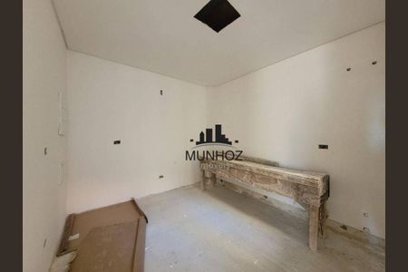 5_photo/94dce5c0d7.e193ceb2ff8276c3-ATLAS-207b4c8a-236e-4f5e-9b1f-94fa8ebcab27.jpg de casa à venda com 3 quartos, 150m² em Bacacheri, Curitiba