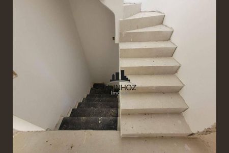 30_photo/94dce5c0d7.e193ceb2ff8276c3-ATLAS-99c73f57-5777-4c4c-9fde-4cfa20dee428.jpg de casa à venda com 3 quartos, 150m² em Bacacheri, Curitiba