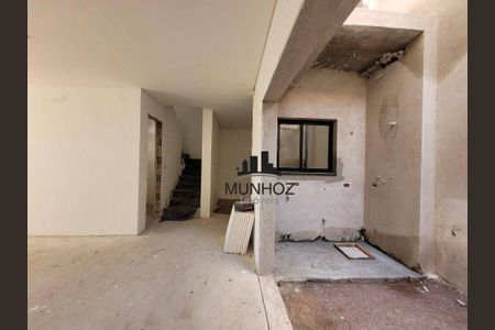 19_photo/94dce5c0d7.e193ceb2ff8276c3-ATLAS-a94fd33f-c1f3-4c1f-a0c7-3f26b23af387.jpg de casa à venda com 3 quartos, 150m² em Bacacheri, Curitiba