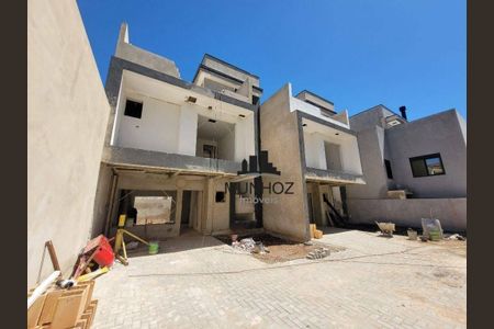 6_photo/94dce5c0d7.e193ceb2ff8276c3-ATLAS-ab3533ad-8093-44b9-9e2d-633ca2992cc3.jpg de casa à venda com 3 quartos, 150m² em Bacacheri, Curitiba