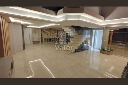 2_photo/94dce5c0ed.203ffe32249db6fb-ATLAS-a4cb515a-eb0a-4bbe-90a5-a82d9f25ebd4.jpg de casa à venda com 4 quartos, 450m² em Bacacheri, Curitiba