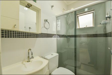 5_photo/94dce5c11f.cce03887c7d72c1f-ATLAS-a5d7d8eb-48eb-4f84-82e9-a2ba45a611fe.jpg de casa à venda com 2 quartos, 205m² em Bacacheri, Curitiba