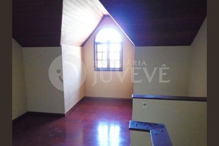 5_photo/94dce5c157.f279df7ab7105e24-ATLAS-a2d3847d-34a1-4ccf-9020-bc2b57003487.jpg de casa para alugar com 3 quartos, 120m² em Bacacheri, Curitiba