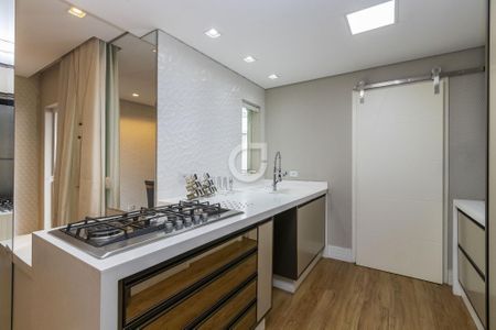 7_photo/94dce5c15f.b5da8a9e89e1b846-ATLAS-5341f5af-18c0-482e-b19a-be71ece555b7.jpg de casa à venda com 3 quartos, 260m² em Bacacheri, Curitiba