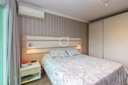 6_photo/94dce5c15f.b5da8a9e89e1b846-ATLAS-d913999d-c0df-4beb-bde3-b3990f2ae250.jpg de casa à venda com 3 quartos, 260m² em Bacacheri, Curitiba