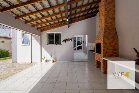 11_photo/94dce5c179.2121f4c72a2ba616-ATLAS-41a7bfee-73f3-4b57-8d58-73b2a944f929.jpg de casa à venda com 4 quartos, 345m² em Bacacheri, Curitiba