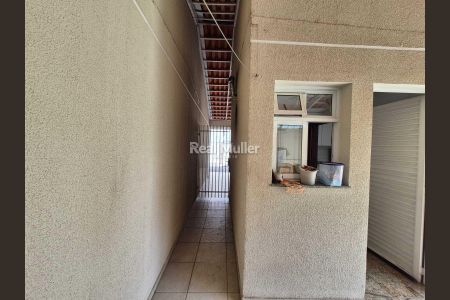 9_photo/94dce5c19d.e9a0370e41ffee45-ATLAS-20d0182b-badb-4681-ba71-2292c2f03bb9.jpg de casa à venda com 3 quartos, 170m² em Bacacheri, Curitiba