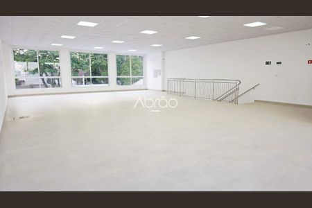 21_photo/94dce5c1e5.ae6c0d4ae2e822c2-ATLAS-4b4641fb-be25-4a4a-a572-db24bb270d05.jpg de casa para alugar com 1 quarto, 387m² em Bacacheri, Curitiba