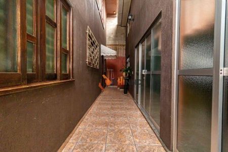 2_photo/94dce5c1fb.10655cb5bd00a8f7-ATLAS-659711dd-1487-406b-8efd-a8e63fdf6a77.jpg de casa à venda com 5 quartos, 398m² em Bacacheri, Curitiba