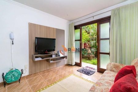 6_photo/94dce5c1fb.10655cb5bd00a8f7-ATLAS-79eb4164-f840-4052-8cfc-965bef695fcf.jpg de casa à venda com 5 quartos, 398m² em Bacacheri, Curitiba