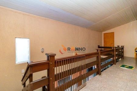 12_photo/94dce5c1fb.10655cb5bd00a8f7-ATLAS-b0925010-42a2-4ab1-a37e-a40e075afc46.jpg de casa à venda com 5 quartos, 398m² em Bacacheri, Curitiba