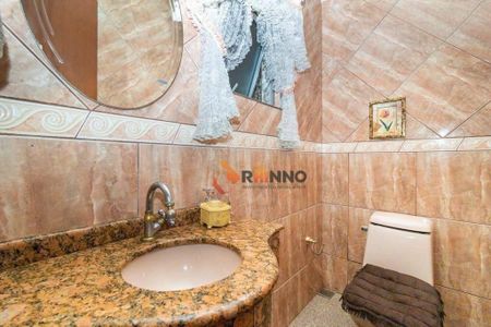 1_photo/94dce5c1fb.10655cb5bd00a8f7-ATLAS-bca16012-e3df-4509-83a8-7bcbdda5079b.jpg de casa à venda com 5 quartos, 398m² em Bacacheri, Curitiba