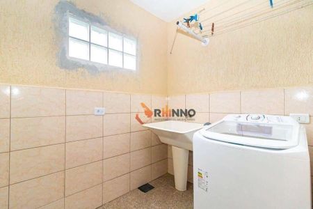 2_photo/94dce5c1fb.10655cb5bd00a8f7-ATLAS-d43ad45a-080b-4be5-8b08-382c3f2d22c5.jpg de casa à venda com 5 quartos, 398m² em Bacacheri, Curitiba