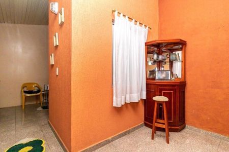 10_photo/94dce5c1fb.b88e781a7551a754-ATLAS-b13cdce5-510d-41f1-838b-aaee0ae8cc30.jpg de casa à venda com 4 quartos, 398m² em Bacacheri, Curitiba