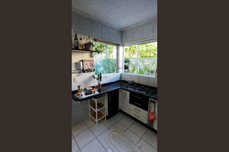 11_photo/94dce5c29d.8e48f5906dd675de-ATLAS-6f90cee7-58d3-428b-85a0-aa29ad5dae27.jpg de casa à venda com 3 quartos, 144m² em Bacacheri, Curitiba