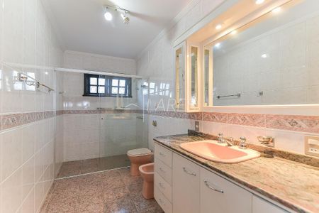 29_photo/94dce5c2cb.b7a28b76476596d7-ATLAS-53a0c000-df11-4bb7-ba02-2dedc0e14dea.jpg de casa à venda com 5 quartos, 400m² em Bacacheri, Curitiba