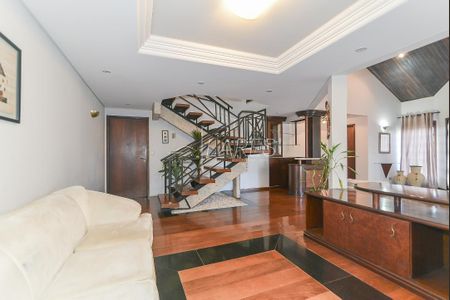 11_photo/94dce5c2cb.b7a28b76476596d7-ATLAS-e07f7729-fa69-46b8-b22c-0df7cf118cc7.jpg de casa à venda com 5 quartos, 400m² em Bacacheri, Curitiba