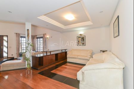 10_photo/94dce5c2cb.b7a28b76476596d7-ATLAS-f86df41d-7d50-4656-86a2-b37af2d53fa8.jpg de casa à venda com 5 quartos, 400m² em Bacacheri, Curitiba