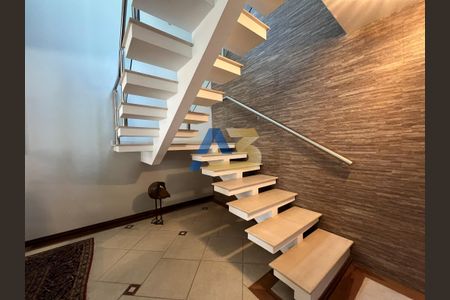 5_photo/94dce5c3c7.8b9237d3b1c3484a-ATLAS-c36eef7a-8e0a-4e93-a808-a1b4a9cd6038.jpg de casa para alugar com 3 quartos, 197m² em Bacacheri, Curitiba