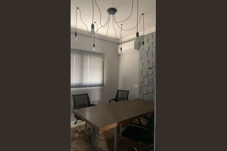 18_photo/94dce5c631.f0ecc906b832f777-ATLAS-bdf91bf8-e9be-4e00-ab31-25dea07ac230.jpg de casa à venda com 3 quartos, 229m² em Jardim Social, Curitiba