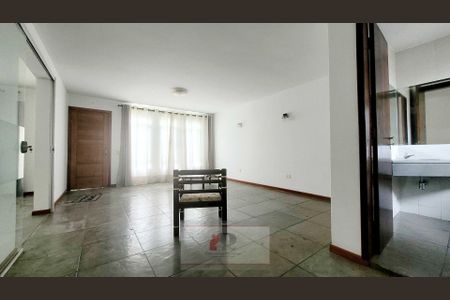 9_photo/94dce5c64f.ac3b32f3884e407f-ATLAS-d7d8d59b-5e90-4ef5-9b12-1406828fe91f.jpg de casa à venda com 3 quartos, 266m² em Jardim Social, Curitiba