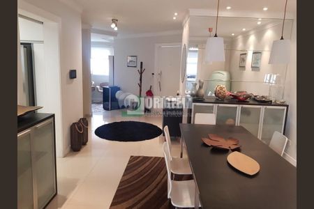 2_photo/94dce5c67b.ae7117495293df23-ATLAS-10ec227b-7c7e-49fe-863f-e2d8137a9e03.jpg de casa à venda com 3 quartos, 198m² em Jardim Social, Curitiba