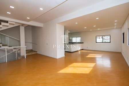 9_photo/94dce5c685.75e2b3fb788f2d45-ATLAS-fdb6ec16-2bb1-4123-9682-815443915bb3.jpg de casa para alugar com 3 quartos, 450m² em Bacacheri, Curitiba
