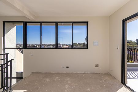 7_photo/94dce5c69f.aa3f54dcddd2e04f-ATLAS-4dd1cce0-9e93-4ca8-8510-da7b7cba92c2.jpg de casa de condomínio à venda com 3 quartos, 143m² em Bacacheri, Curitiba