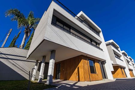 4_photo/94dce5c69f.aa3f54dcddd2e04f-ATLAS-50360005-d3ec-44a9-b002-52cf3e87bd42.jpg de casa de condomínio à venda com 3 quartos, 143m² em Bacacheri, Curitiba